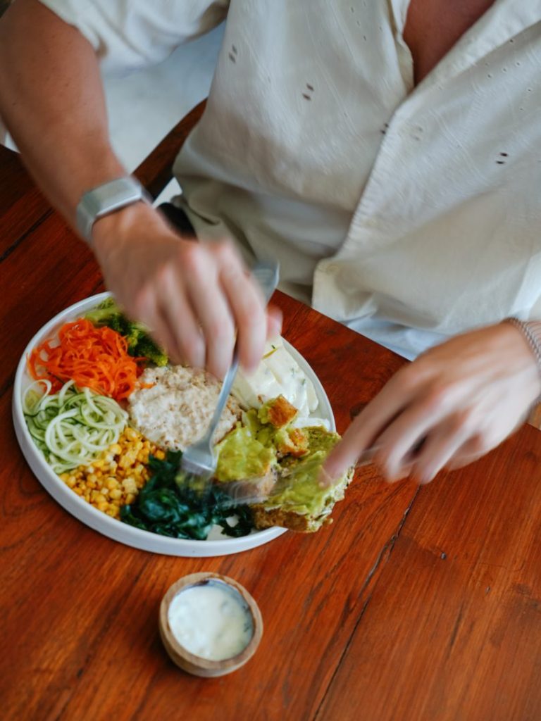 where to brunch in uluwatu