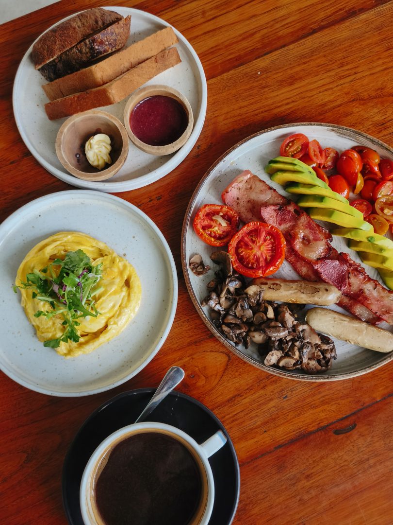where to eat in uluwatu